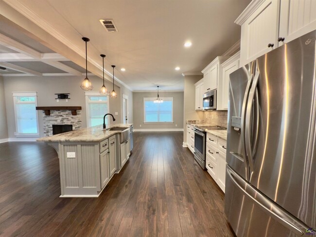 Building Photo - 408 Hawk's Nest Dr