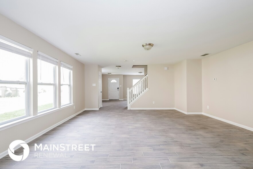 Building Photo - 168 Hunter Park Dr