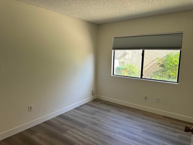 Building Photo - 40461 Bay Hill Way