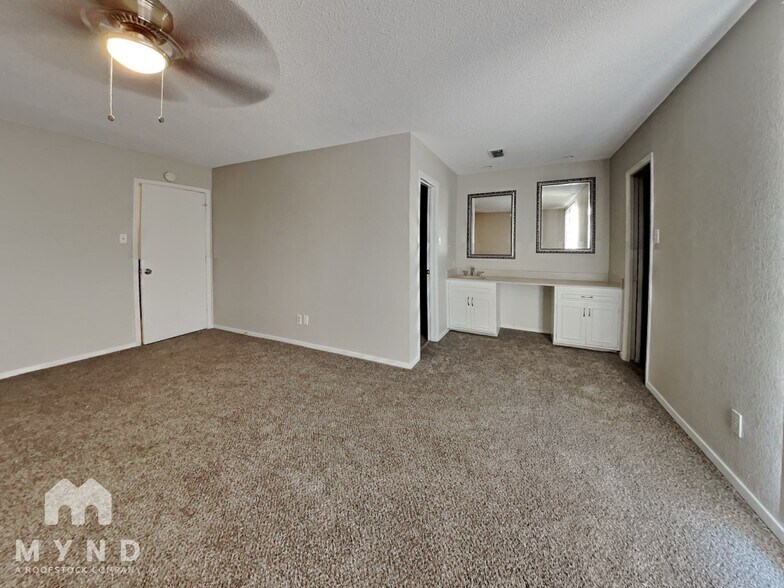 Building Photo - 3256 63rd St