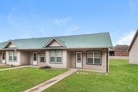 Building Photo - 780 Rocky Rdg