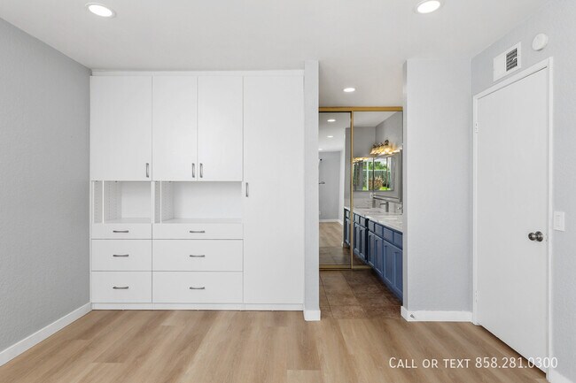 Building Photo - 7596 Tupelo Cove