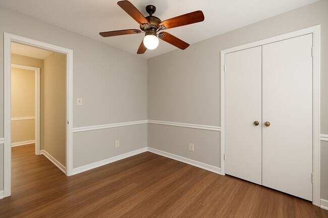 Building Photo - 1806 Heatherton Dr