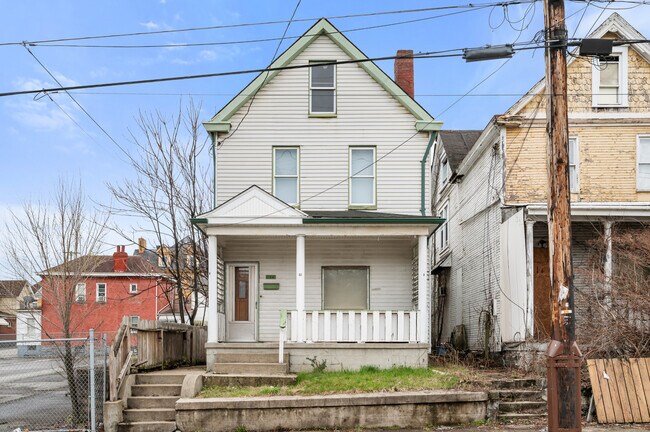 Building Photo - 134 Corey Ave