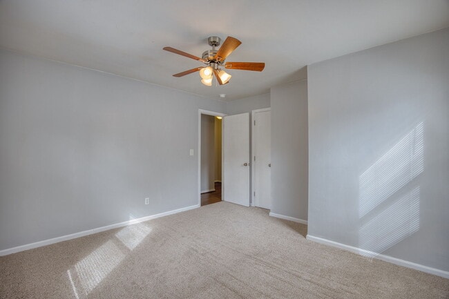 Building Photo - 2902 Princeton Ave