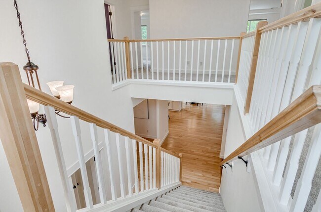Building Photo - Stunning Bethany Home with 3,111 Sq Ft, Four Bedrooms + Dedicated Office & Covered Backyard Deck