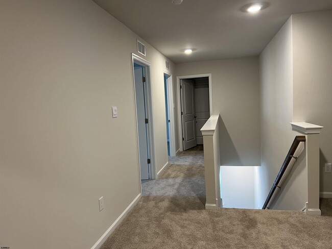 Building Photo - 109 Malibu Dr