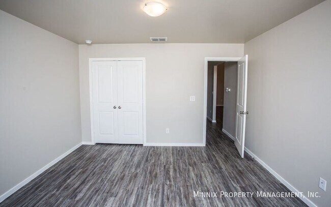 Building Photo - 921 Tulane St