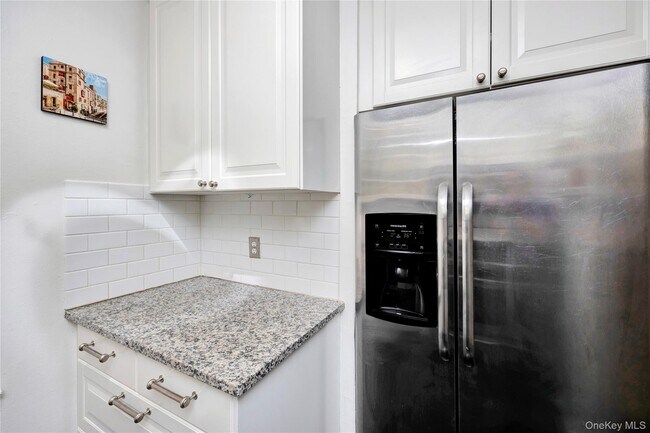 Building Photo - 141-42 78th Rd