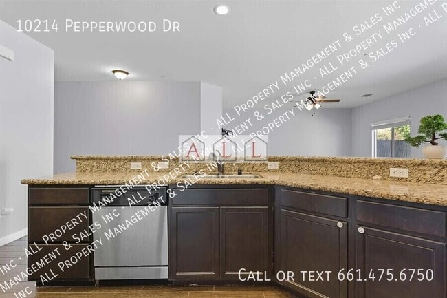 Building Photo - 10214 Pepperwood Dr