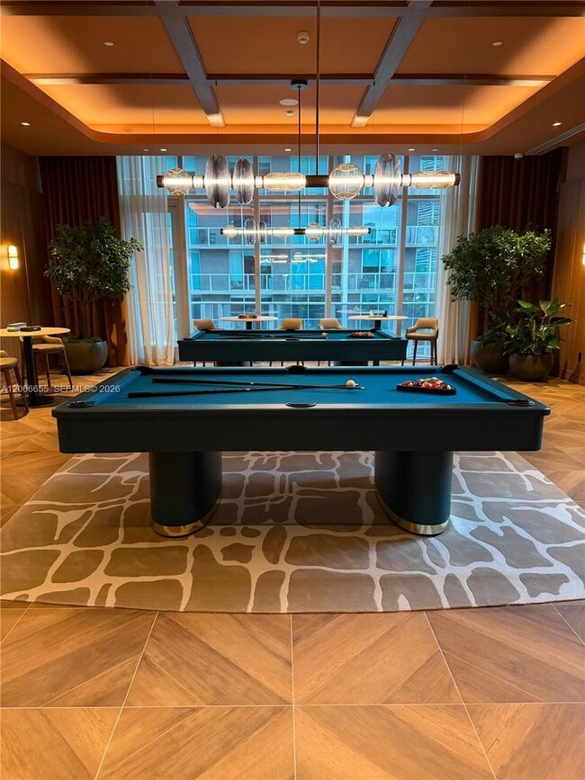 Building Photo - 77 SE 5th St