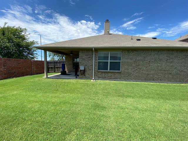 Building Photo - 5800 Valley Haven Way