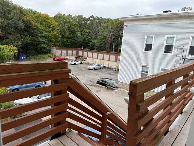 Building Photo - 125 High St