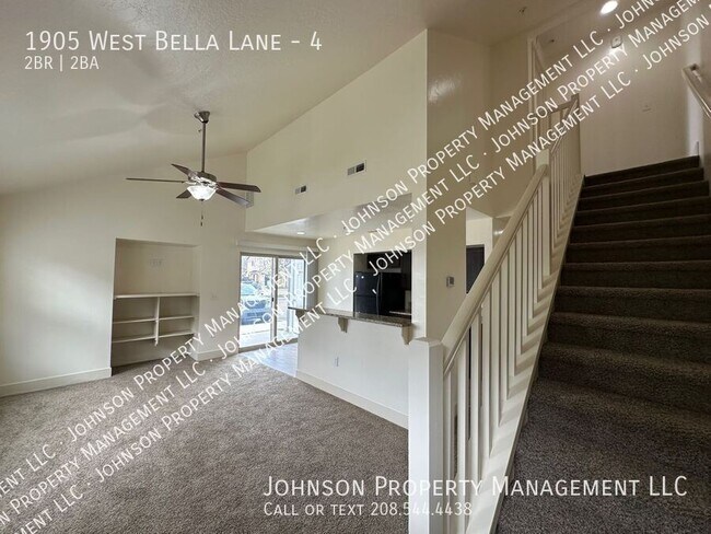 Building Photo - 1905 W Bella Ln