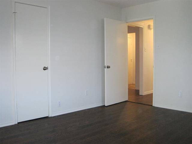 Building Photo - 7482 Walling Ln