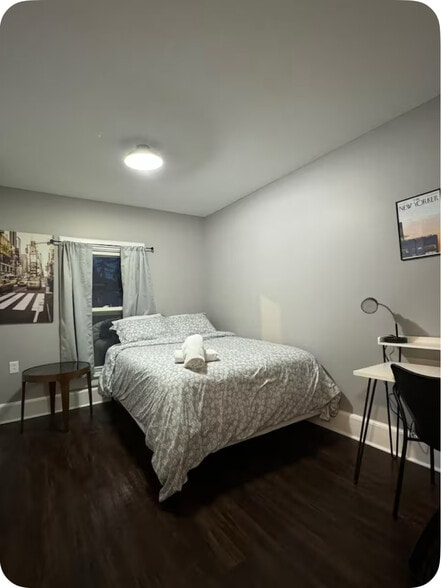 Building Photo - 7 Hill Pl