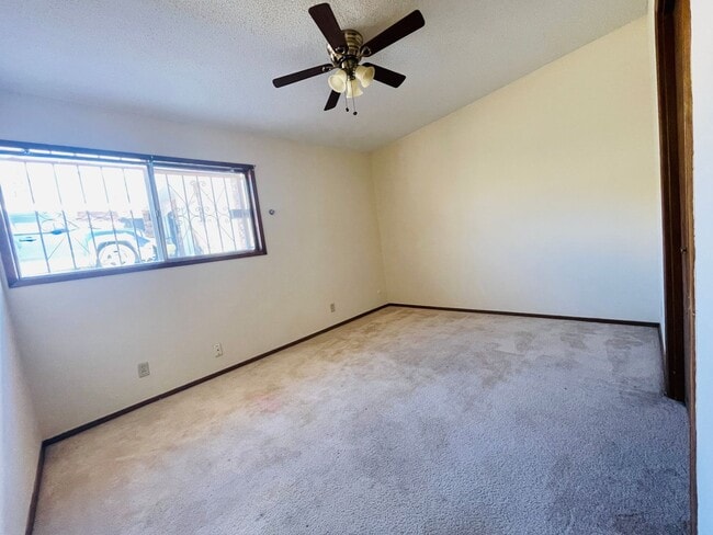 Building Photo - Westside 3 Bedroom 1.75 Bath