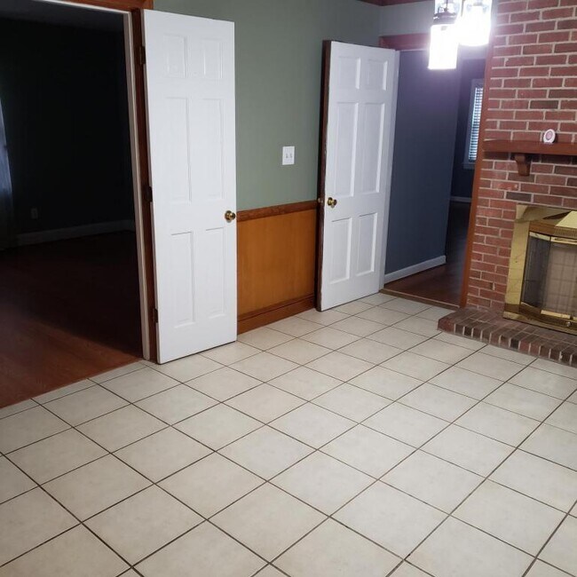 Building Photo - 2969 NC-33