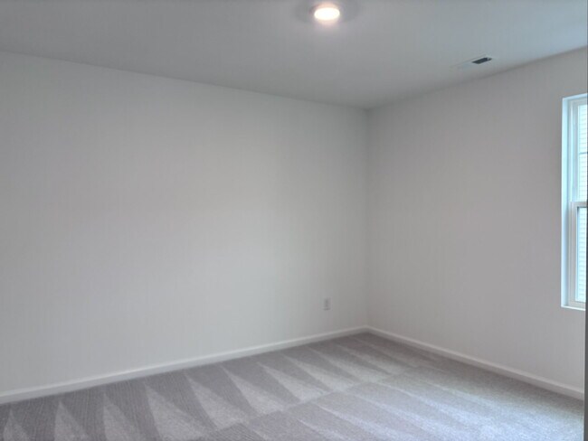 Building Photo - 10064 Regal Dr