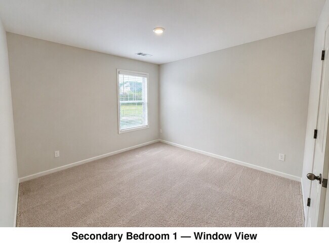 Building Photo - Grand 5BR Home in Loring with Main-Level Guest Suite & Covered Patio