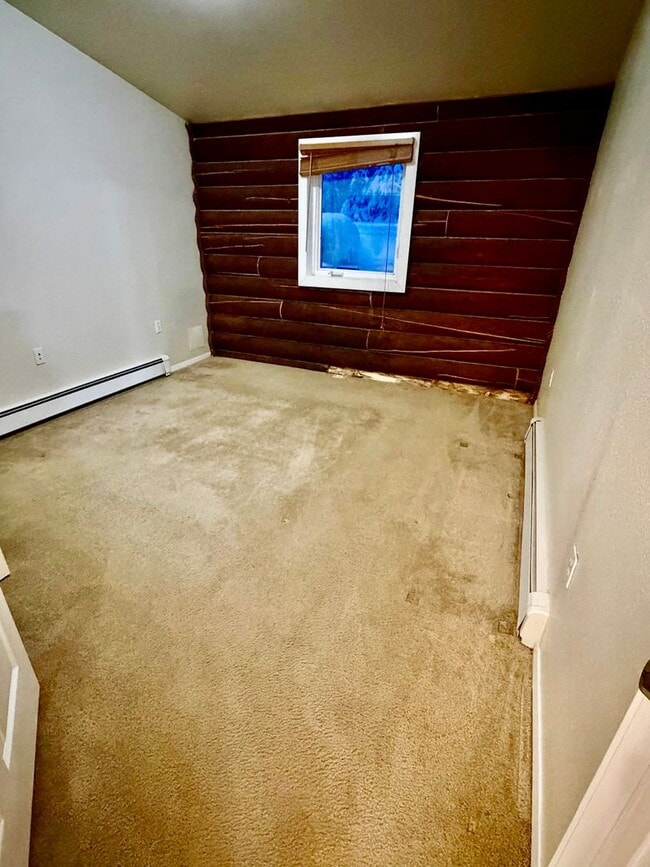 Building Photo - 2361 Badger Rd