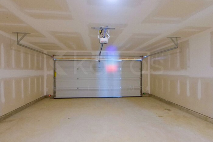 Building Photo - 404 Bohannon Dr.
