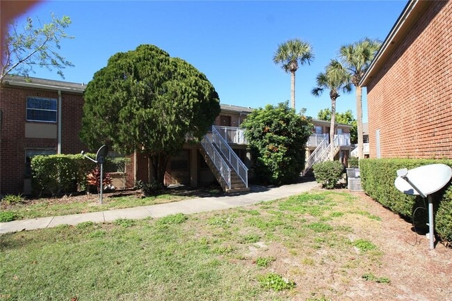 Building Photo - 555 Flemming Way