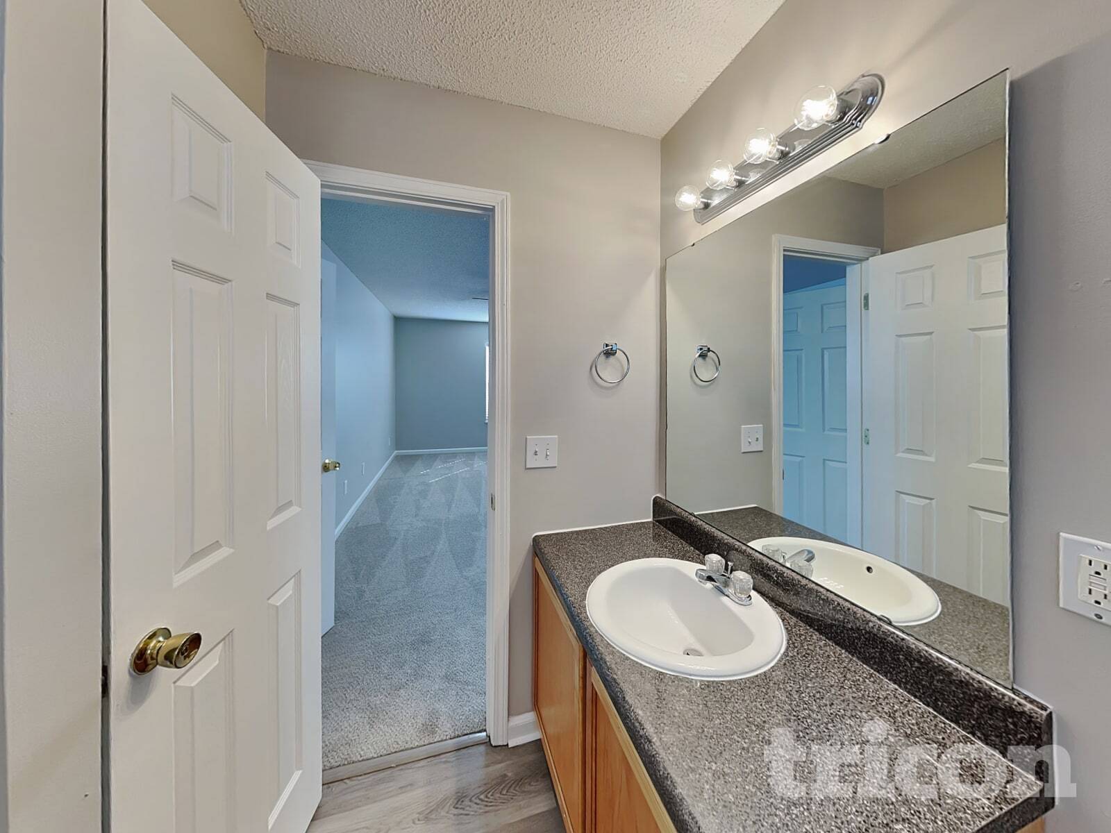 Building Photo - 540 Halleck Ln