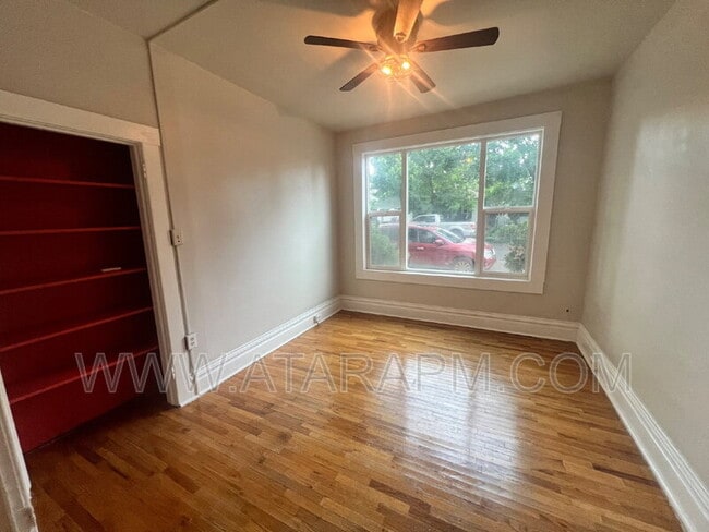 Building Photo - 375 E Harrison Ave
