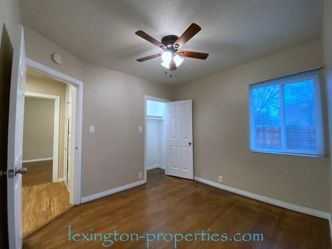 Building Photo - Beautifully Upgraded, 3BD/1BA Carmichael Home, off Fair Oaks Blvd!