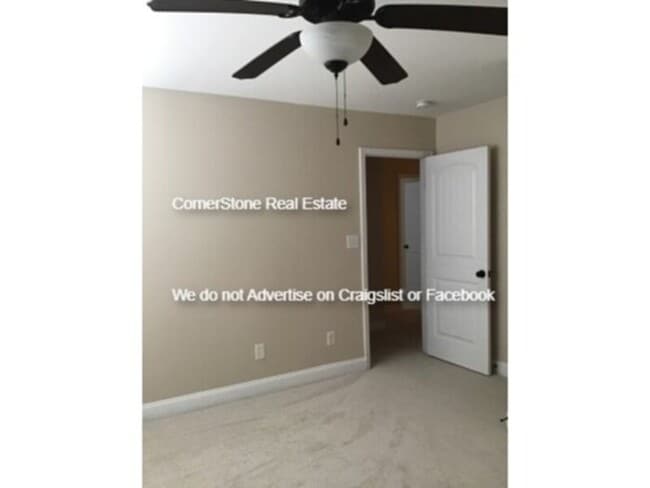 Building Photo - 440 Wood Point Dr