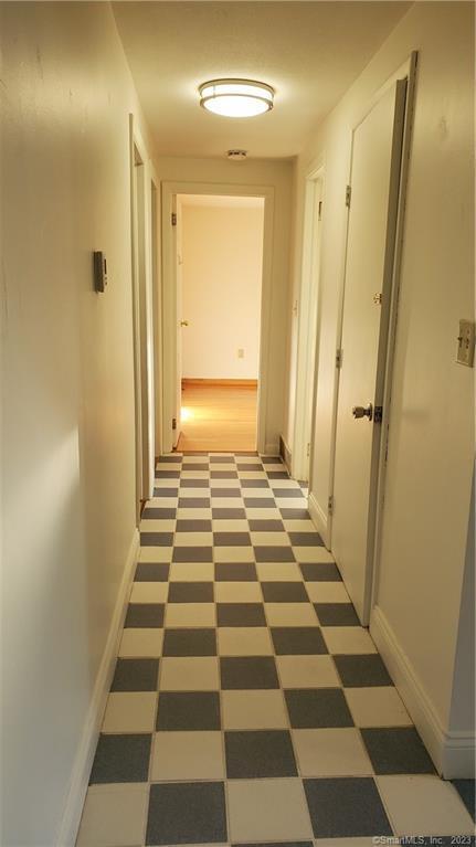 Building Photo - 38 Landin St