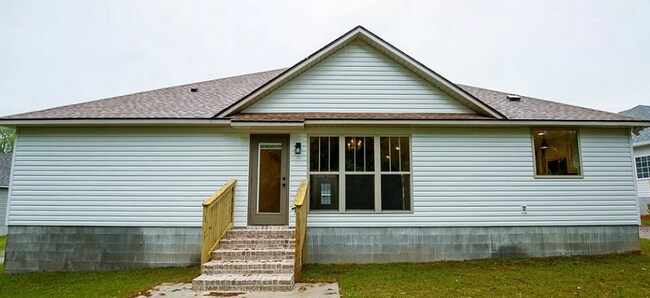 Building Photo - Charming 4-Bedroom Rental Home with Modern Upgrades in Northlake Subdivision, Valdosta, GA
