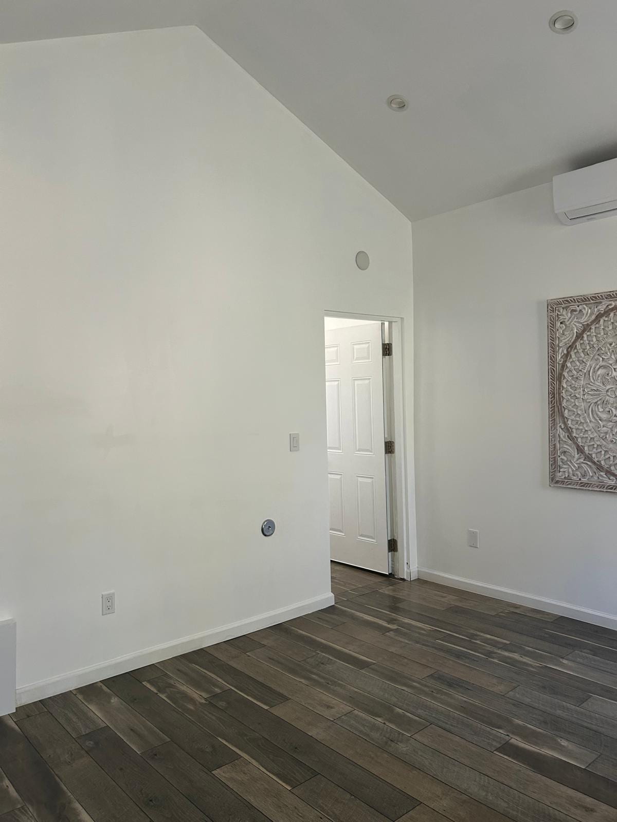 Building Photo - 2167 Casa Grande St