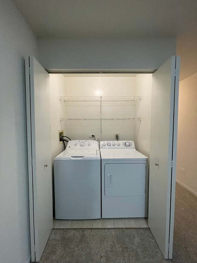 Building Photo - 107 Bent Tree Ln