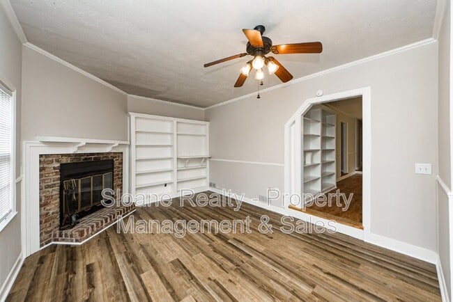 Building Photo - 1010 Yorktown Dr