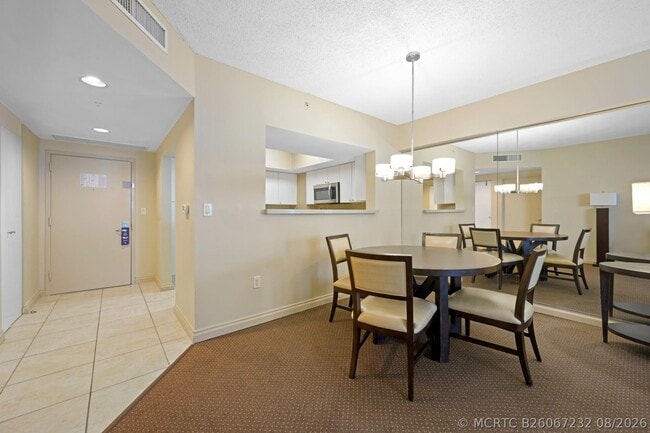 Building Photo - 17375 Collins Ave
