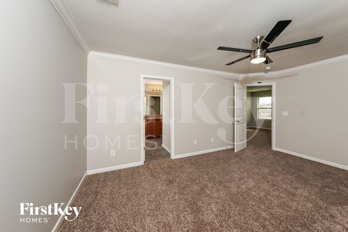 Building Photo - 12674 Browne Way
