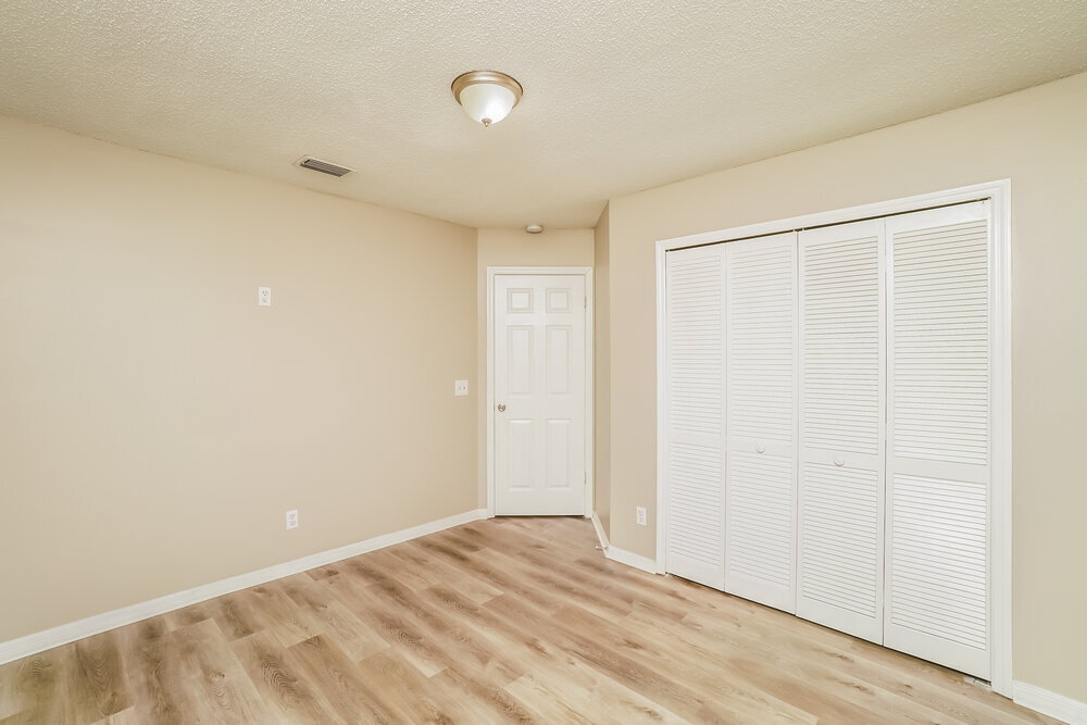 Building Photo - 15111 Craggy Cliff St