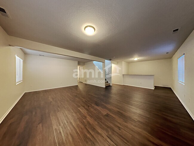 Building Photo - 5052 Sacred Feather Dr