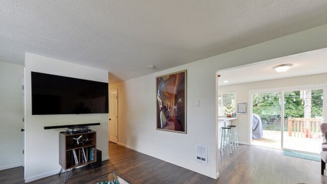 Building Photo - 10710 115th Ave SW