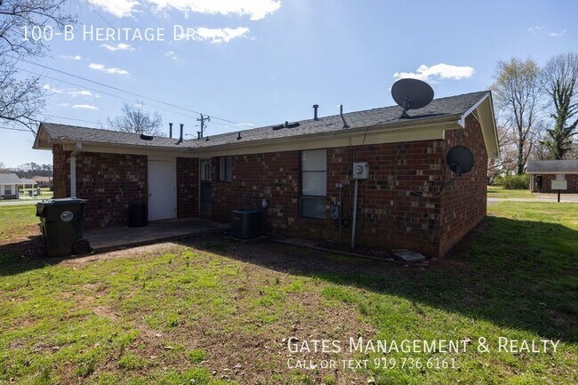 Building Photo - 100-B Heritage Dr-