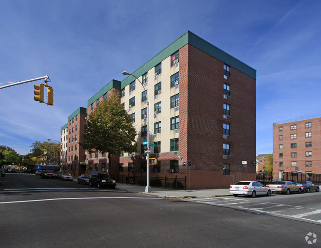 Building Photo - Remeeder Houses