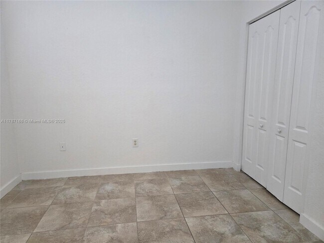 Building Photo - 21205 NW 14th Pl
