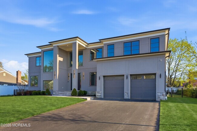 Building Photo - 84 Cooper Ave