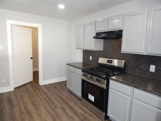 Building Photo - 6330 Torrance Elms Ct