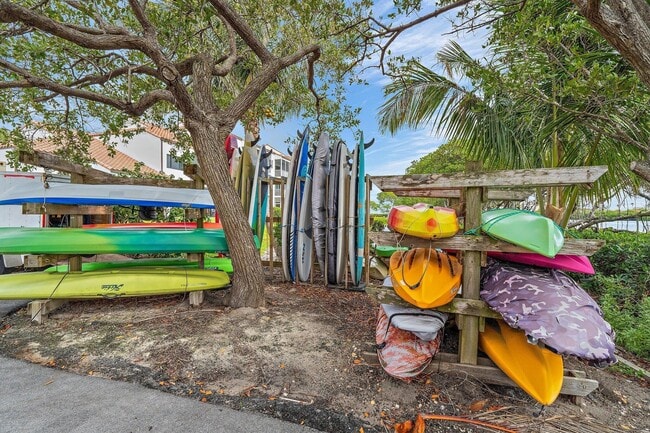 Building Photo - 100 Waterway Rd