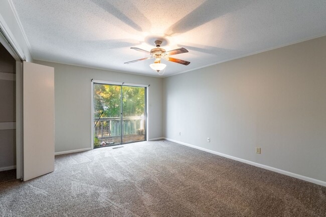 Building Photo - Updated 2 Bed / 1.5 Bath Townhouse in the Heart of Maumelle — $1,075/Month