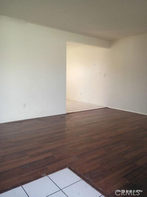 Building Photo - 13463 Edgemont St
