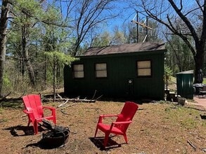 Building Photo - FULLY FURNISHED 1 Bed / 1 Bath Cabin locat...